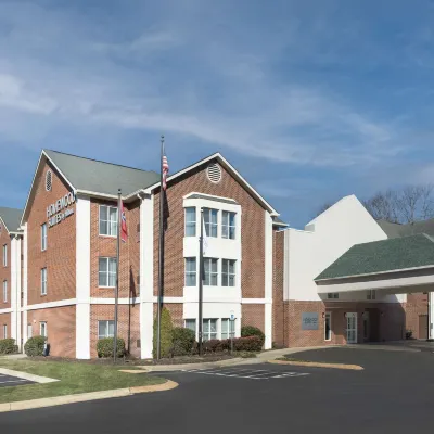 Homewood Suites by Hilton Nashville - Airport Hoteles cerca de Donelson Music City Star Station