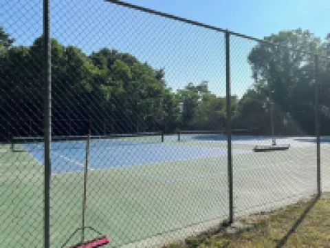 BAYVIEW New! 3BR/3 FB Sandy Beachfront Oasis w/ views over Buzzards Bay to Cape!