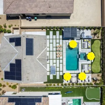 green door · Lux Resort Gem ~ Backyard Pool/Spa ~ Near Festival