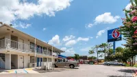 Motel 6 Victoria, TX Hotels in Victoria
