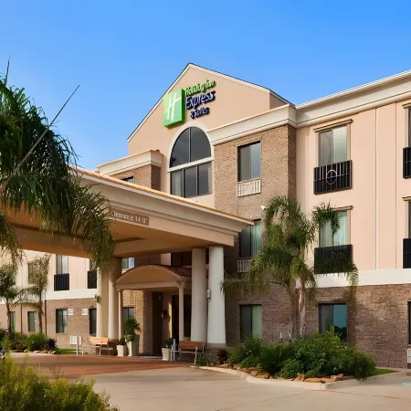 Holiday Inn Express FAIRFIELD by IHG