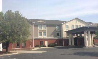 Comfort Inn & Suites Fultondale Gardendale I-65