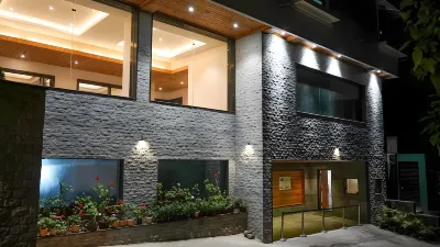 Yashshree Sanderling Mall Road Hotel dekat Ghoom Monastery