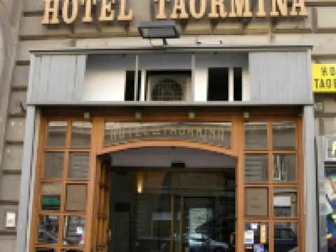 เตาร์มินา โรงแรมในโรม