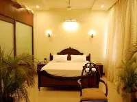 The Avalon, Durg Hotels near Dakshin Mukhi Hanuman Mandir