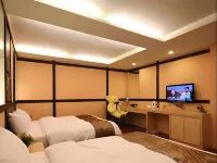 Star Moon Hostel - 2-Star