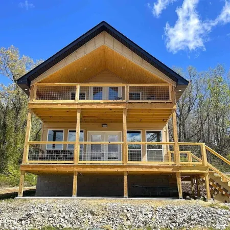Family/Pet Friendly, Peaceful Cabin, Lakeview, Deck with Norfork Lake views