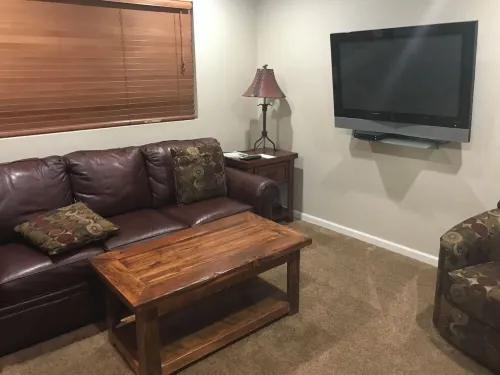 Cozy Bigfork Apartment Location Price Wonderfully Comfortablewalk to Bigfork.