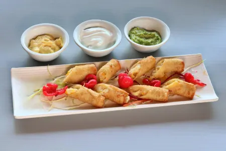 Hotel Western Inn Отели рядом с достопримечательностью «Васай Форт»