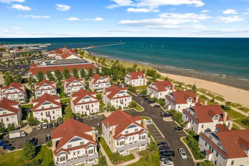 NEW! Indigo Waters- Steps to the sand! Sleeps 7! Book today!