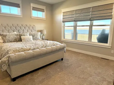 Lakeside Paradise! Beautiful five bedroom home on Lake McConaughy!