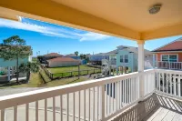 Anchor House - Gated Community located near Redfish Bay