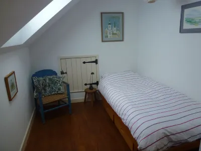 Peaceful Cottage in Rural North Devon, near the Ocean Hotels near Clovelly Beach