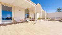 Lachea Seaview Penthouse - Short Lets - Wifi