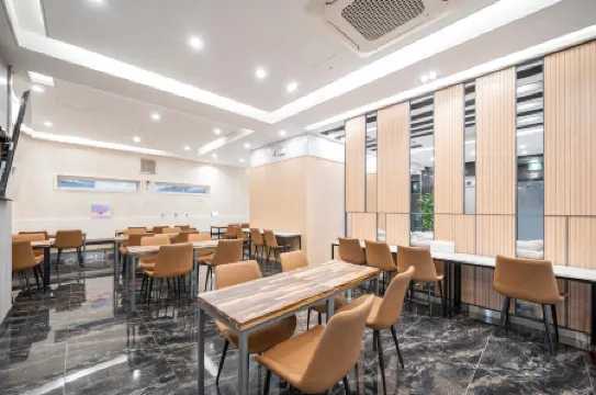 Daegu Hotel Oscar Seomun Market Branch