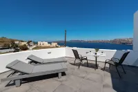 Pancratium Villas & Suites
