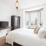 Host & Stay - Rock End