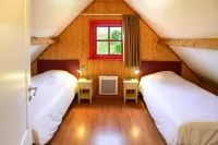 Wooden Chalet in Abbeville Near Somme Bay - Country Houses