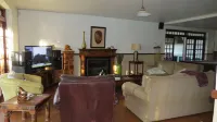 Cuckoos Nest Guest House - bar