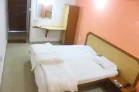 Poonam Village Resort - bar