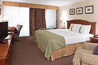 Days Inn by Wyndham Warren Hotels in Warren