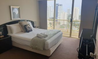 Contessa Holiday Apartments