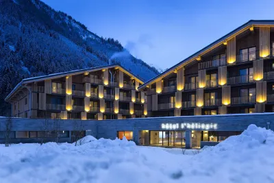 Heliopic Hotel & Spa Hotels near Skimium - AIGUILLE DU MIDI Chamonix