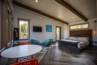 Blackstone B&B Hotels in Fernie