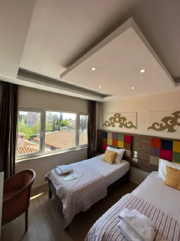 Hotel Twenty Hotels near Yivliminare Mosque