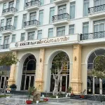 Ao Tien Harbour Boutique Hotel Các khách sạn gần Hải đăng Phương Đông Vân Đồn