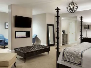 The Grand at Bedford Village Inn