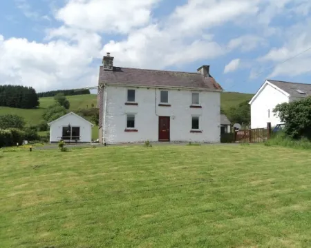 Merlin Cottages Hotels in Llandovery