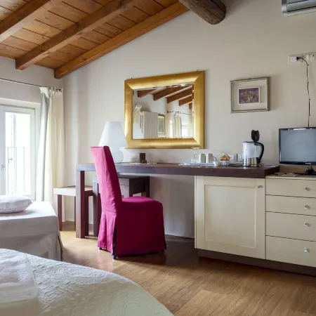 Corte dei Soavi Hotels in Soave