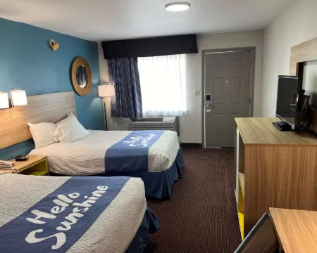 デイズ イン バイ ウィンダム プラット プラットのホテル