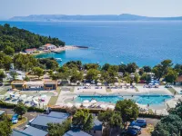 Adrialux Camping Mobile Homes Hotels in Selce