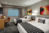 The Olivia Hotel Hotel in zona Basic Plasma Science Facility