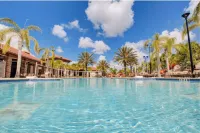 Lake View at Solterra Resort 7 Bedrooms, Sleeps 18 Villa - Villaer
