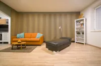 Vesna Convenient Apartment by Chors Hotel di Samorin