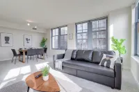 Beautiful 2Br Condo at Pentagon City