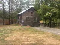 Blueberry Hill Motel