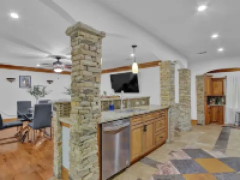 Tuscan Dreams Message Now for Summer Special Hotels in Brookhaven