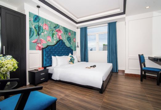 엘리트 호텔 수영장 시설