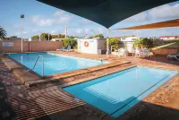 Belair Gardens Caravan Park - piscina