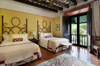 Hotel El Convento Hotels in Levittown