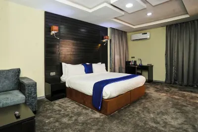 อีดี แอนด์ ดรี ลักซูเรีย โรงแรมใน