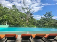 Summit Rainforest & Golf Resort - Pools