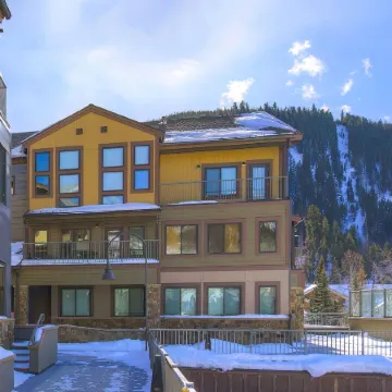 Mountain House, A Vail Resorts Property