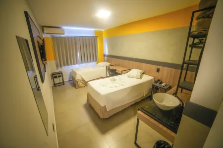 Hotel Coroados Foz Express Отели рядом с достопримечательностью «Igreja São Paulo Apóstolo»