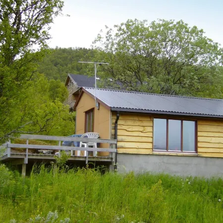 5 Person Holiday Home in Straumsbukta