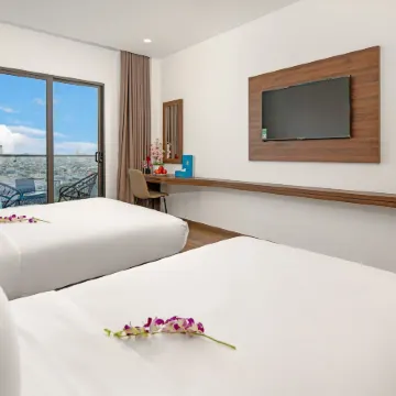 Gold Plaza Hotel Da Nang Отели рядом с Аэропорт Дананг